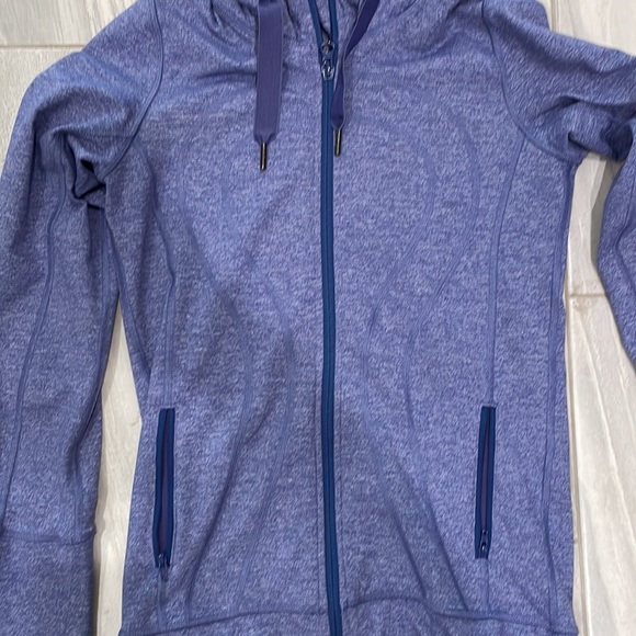Lululemon jacket - Picture 2 of 3